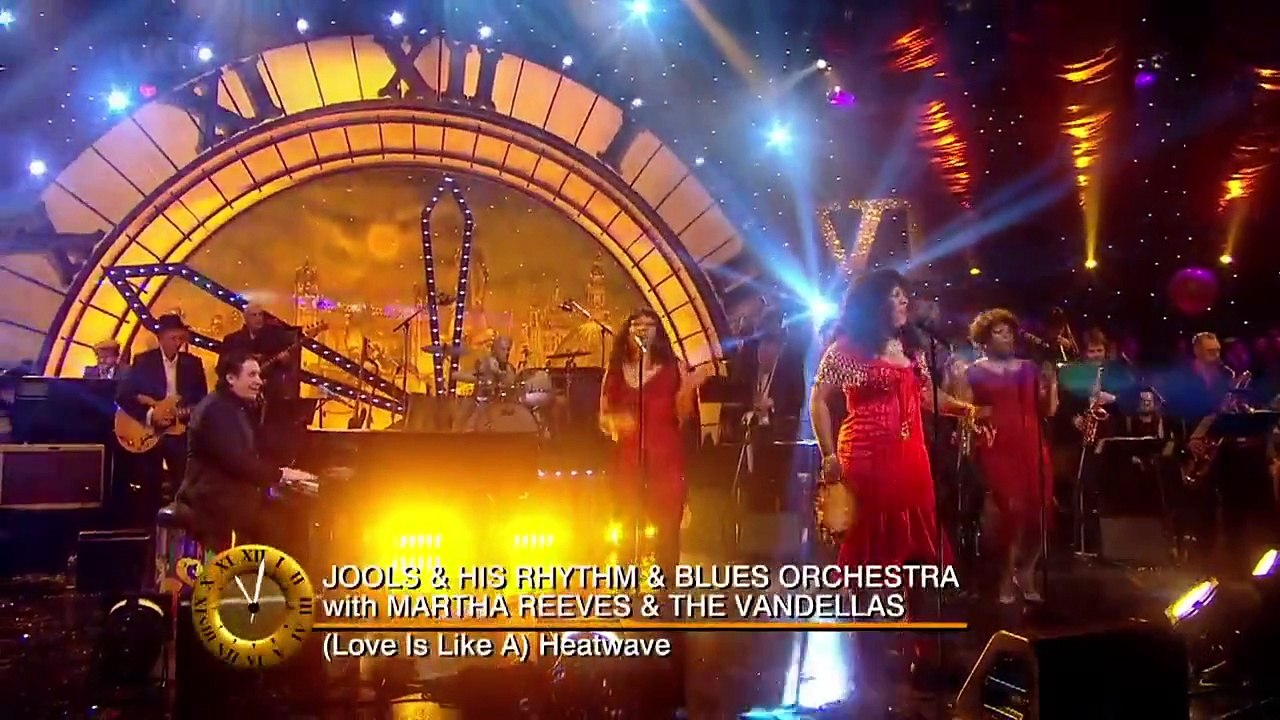 Martha Reeves and the Vandellas (Love Is Like A) Heatwave (Jools Annual Hootenanny 2008) H