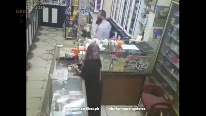لڑکی نے دوکاندار کو کس طرح دھوکہ دیا ویڈیو دیکھیں - Video Dailymotion