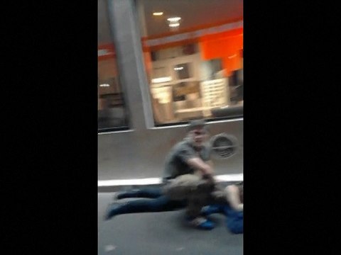 La France en guerre après 129 morts dans des attentats jihadistes (2)