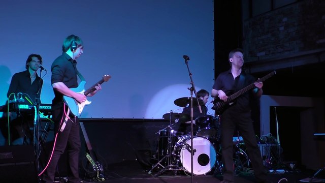 «Девчонка-девчоночка» А.Бон (Екатеринбург, 21.04.2015) (Lucky Cola)