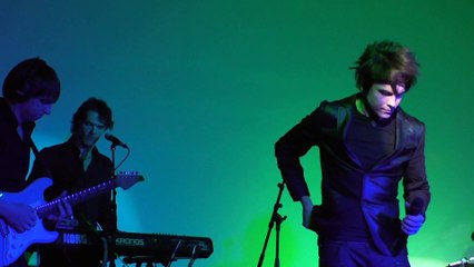 «Je Suis Malade» А.Бон (Екатеринбург, 21.04.2015) (Lucky Cola)