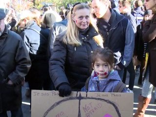 Le monde affiche son soutien à la France, touchée au coeur par les attentats