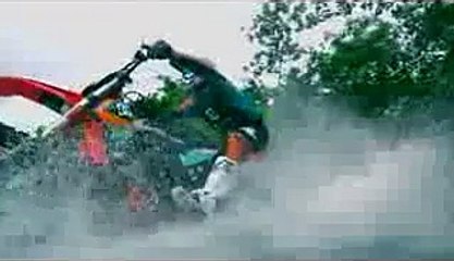 Bike-Surfing-On-Water-Coolest-Innovation-