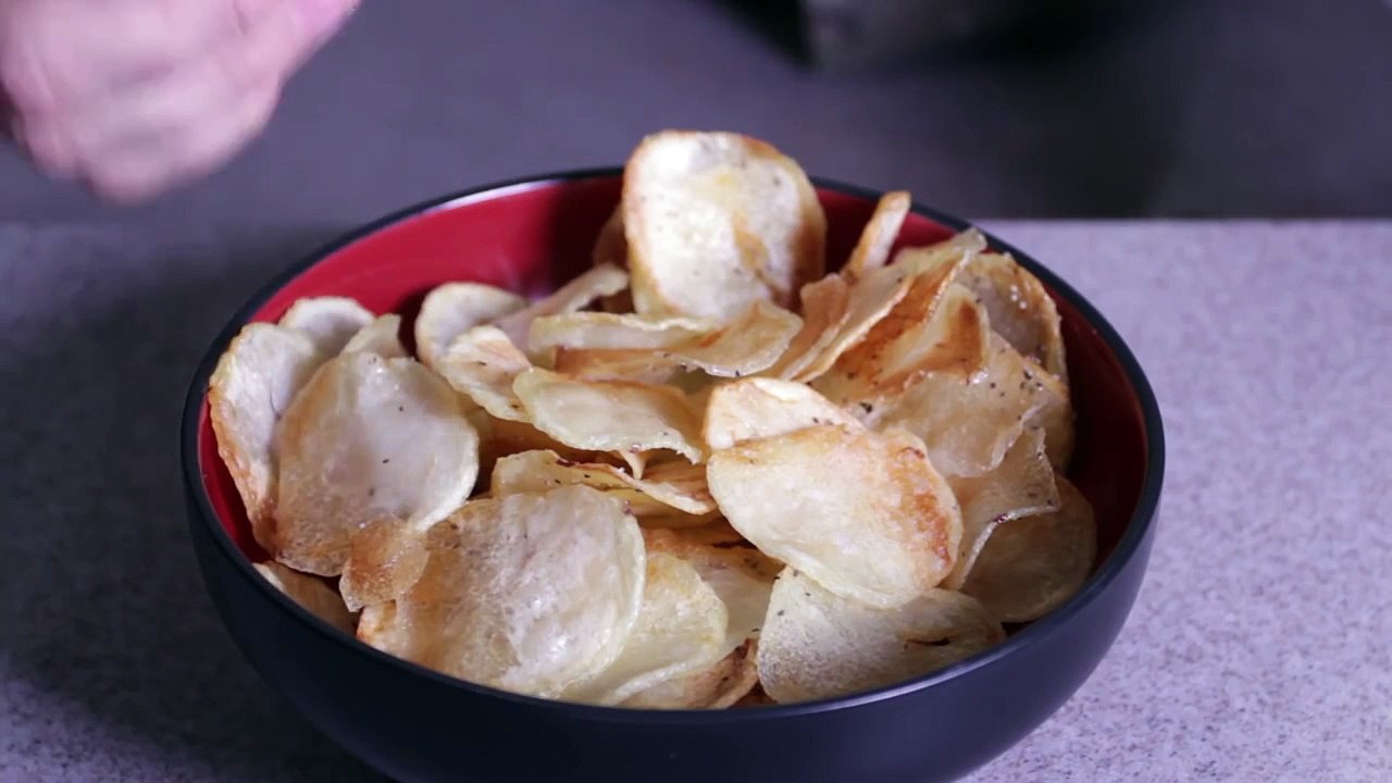 Exotic Potato Chip Blindfold Guessing Game