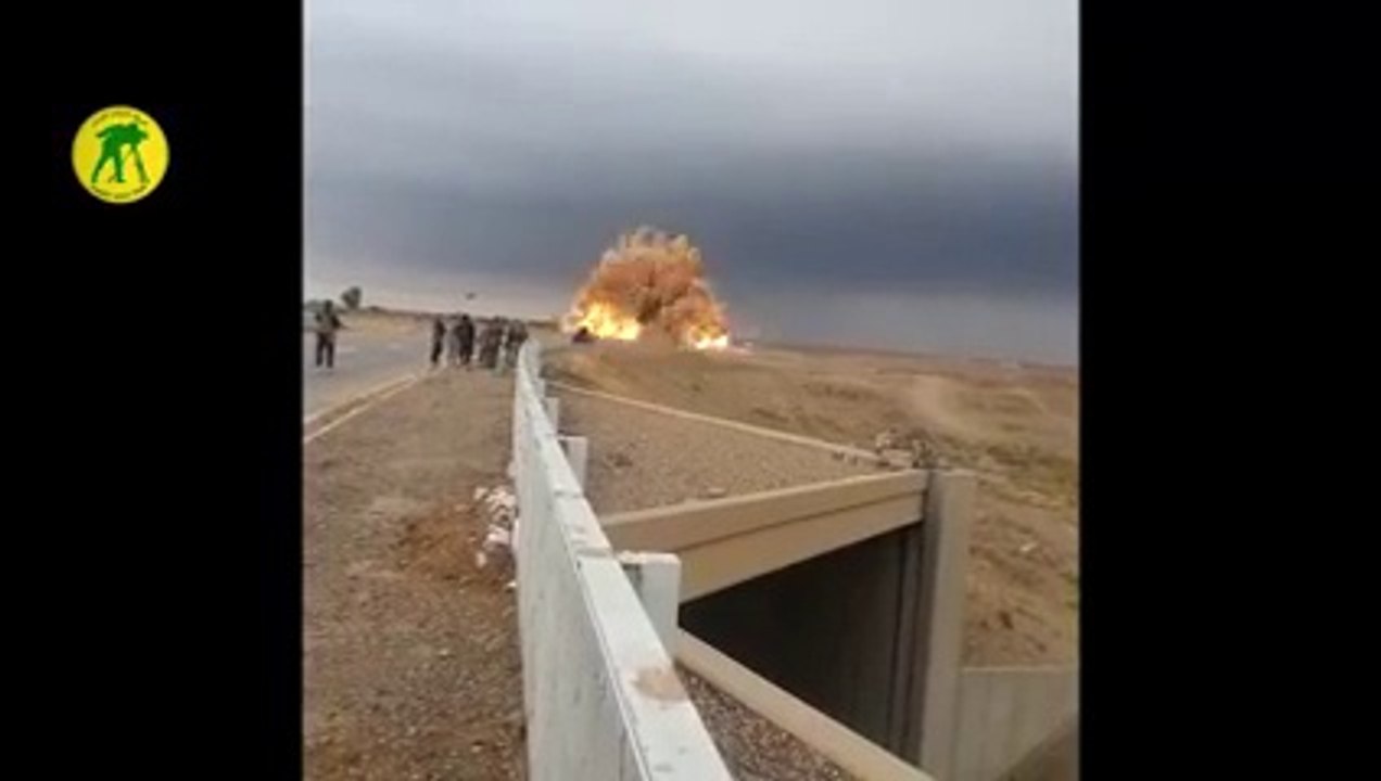 L'onde de choc d'une voiture qui explose