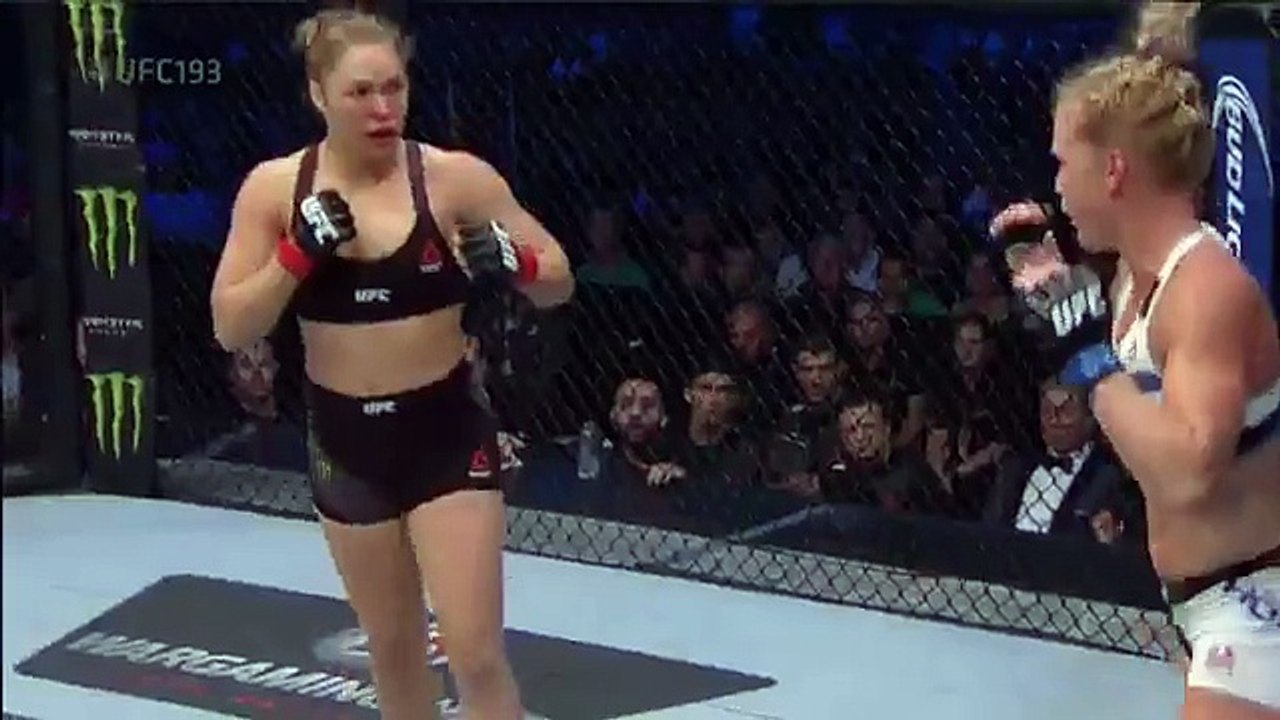 Ronda Rousey Knockout by Holly Holm - Postober.com