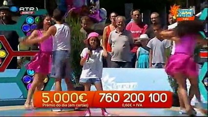 Sarah no verao total com o tema - papa mama