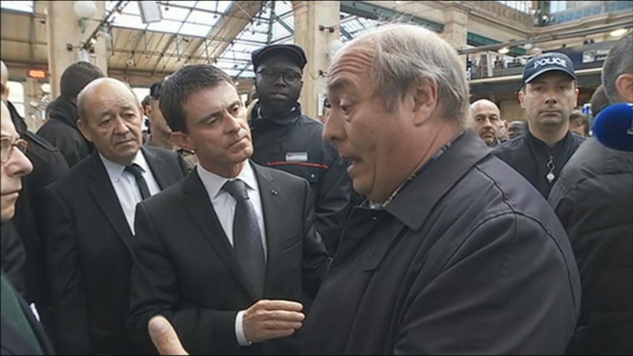 Manuel Valls interpellé par un père à la recherche de sa fille