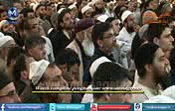 Amir khan Film star meets maulana tariq jameel by maulana tariq jameel