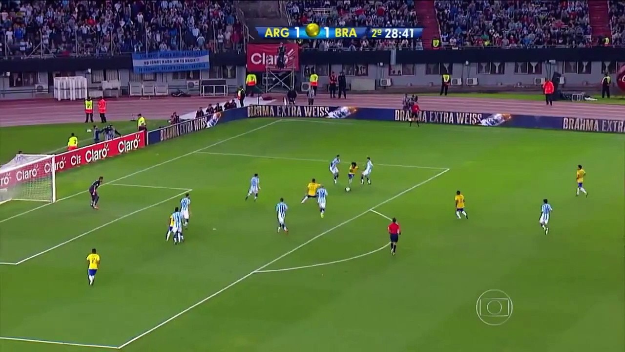 Willian elastico vs Argentina 13.11.2015 - World Cup 2018 qualifying
