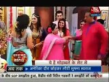 Simi ki Sachchai sabke samne aane par Saarika hui Khus - 15th November 2015 - Yeh Hai Mohabbatein