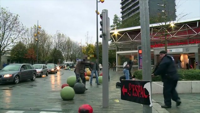 Attentats de Paris: arrestation filmée à Molenbeek près de Bruxelles