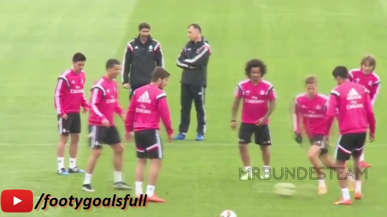 Cristiano Ronaldo In Training ● Skills/Tricks/Freestyle HD 2015