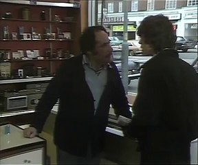 A Bunch of Fives 1977 S01E01 Do It Yourself