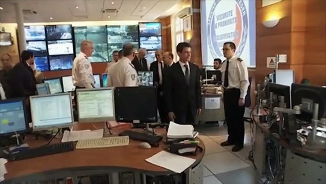 Attentats à Paris: Manuel Valls le dit et le répète nous sommes en guerre