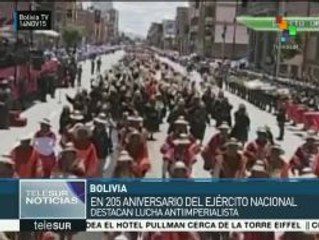 Celebran aniversario 205 del Ejército de Bolivia