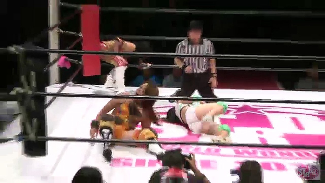 {Stardom} (Tag League 2015 Semifinal) Hiroyo Matsumoto & Santana Garrett Vs. Datura & Momo Watanabe (11/8/15)