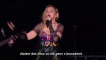Attentats à Paris: Madonna rend hommage aux victimes sur scène