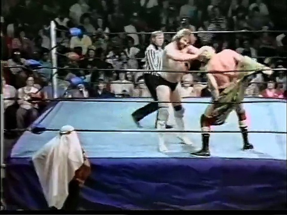 Dick Murdoch Vs Hacksaw Duggan - Mid-South April 29 1982