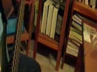 bass solo slaping