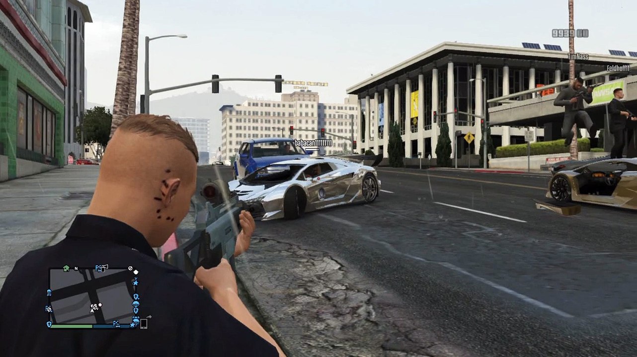 Ist das ein Modder in der Lobby ? :D
