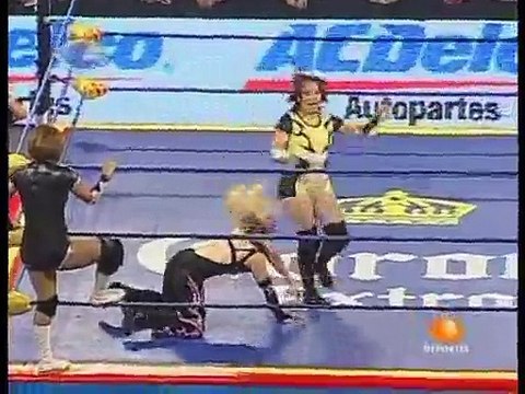 01 Christina Von Eerie & Sexy Star vs. Fabi Apache & Mari Apache
