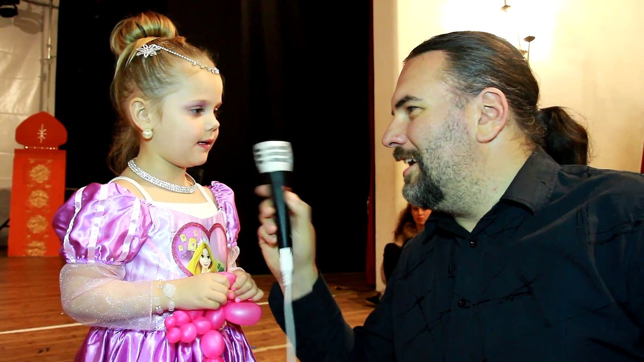 Brest Info - Réactions spectacle "Raiponce et le mystère des lumieres"