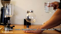 Pha cà phê bằng bình Siphon độc đáo