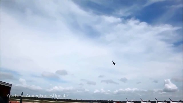 US Air Force F 22 Fighter aircraft RIVAL to Russian Air force PAK FA Aircraft