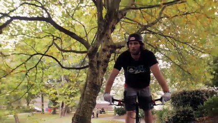 BMX - L'homme qui défie les éléments