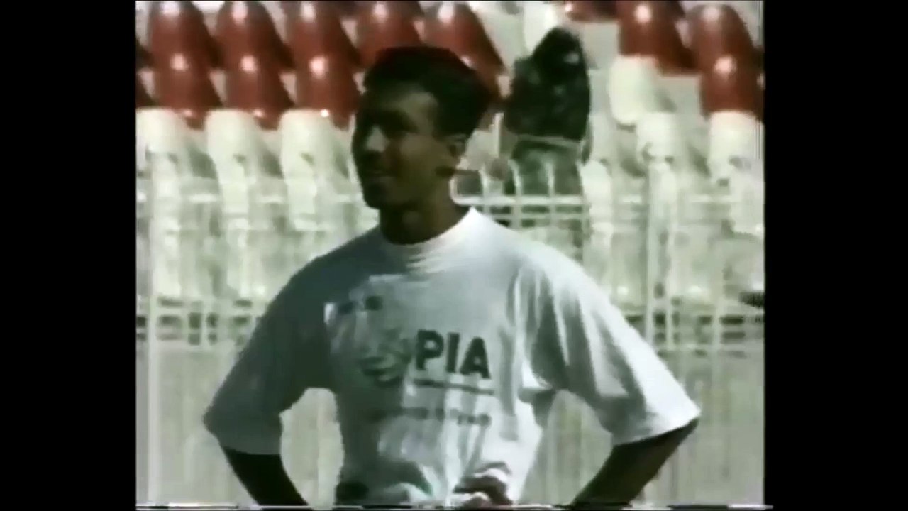 Muhammad Zahid First Test Wicket