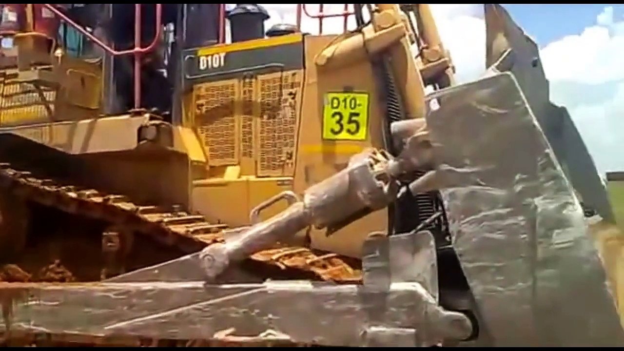 big dump truck crashes, amazing bulldozer crash fail accidents, excavator crash new compil