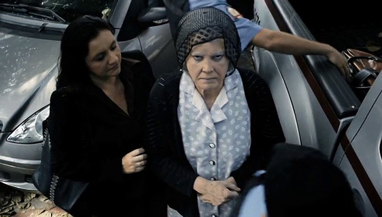 マザーハウス 恐怖の使者　予告編