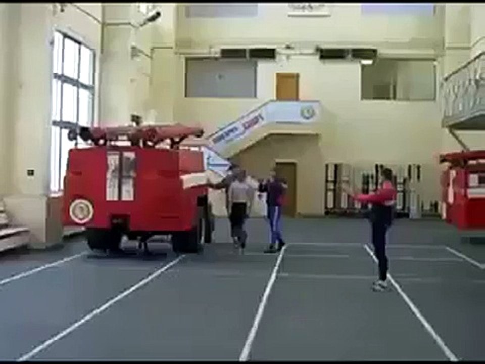 Hollywood must hits  funny clip