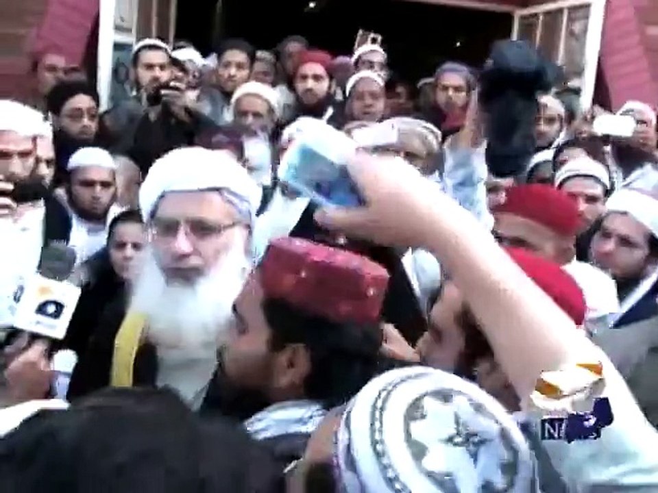 Geo News - Interior ministry decides to act against Lal Masjid cleric