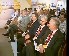 Sabes para que servem estas rodas laterais no autocarro? Vê neste teste louco!!!