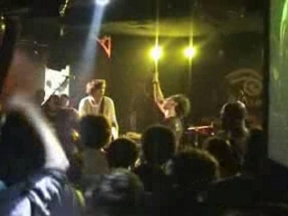 Guerilla Poubelle Moi Lolita