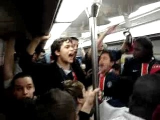 PSG OL Boulogne Ambiance Chant Metro