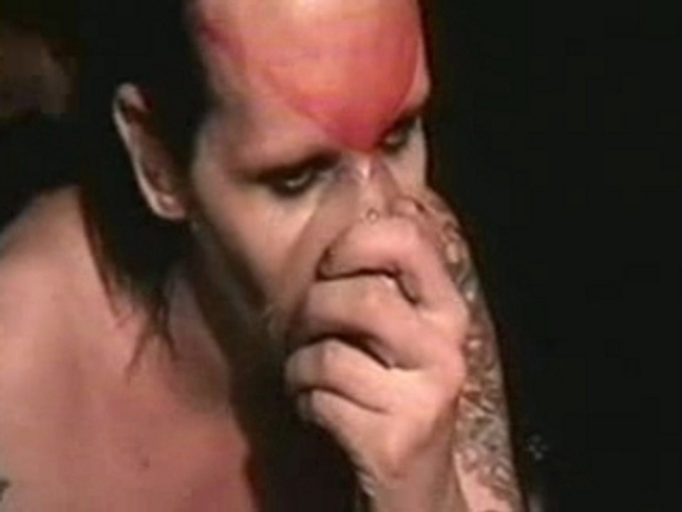 Marilyn Manson - (Live) Back Stage