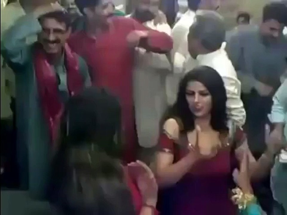 Chacha ji out of control after seeing Girls