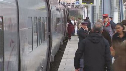 Attentats à Paris: les usagers du Thalys "inquiets et sous le choc"