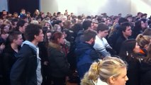 Recueillement au lycée Lebrun à Coutances après les attentats