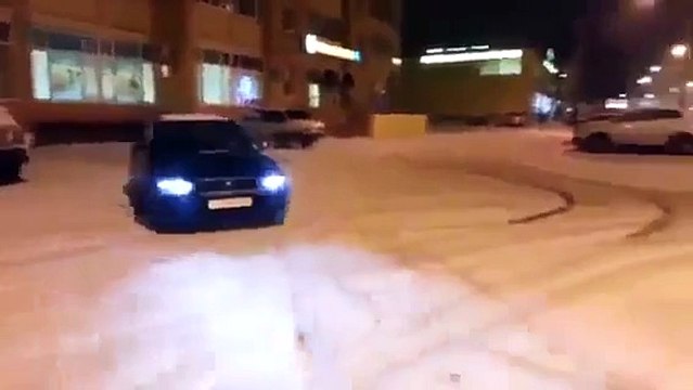 Snow drift Subaru Impreza WRX