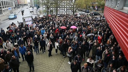Dunkerque: minute de silence en hommage aux victimes des attentats.