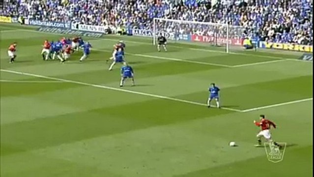 Happy birthday to Manchester United legend Paul Scholes