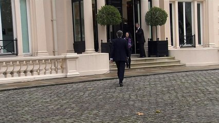 Foreign Secretary visits the French embassy