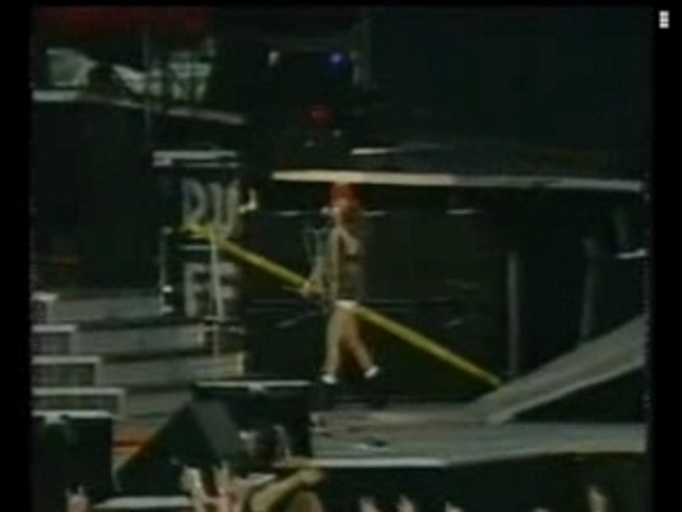 Guns N' Roses - Civil War(Live)