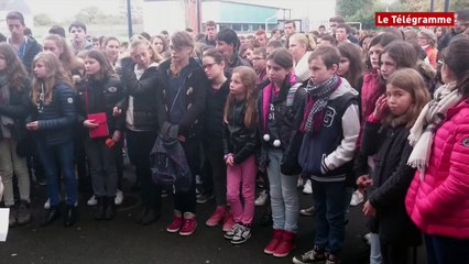 Pont-l'Abbé. Minute de silence et recueillement