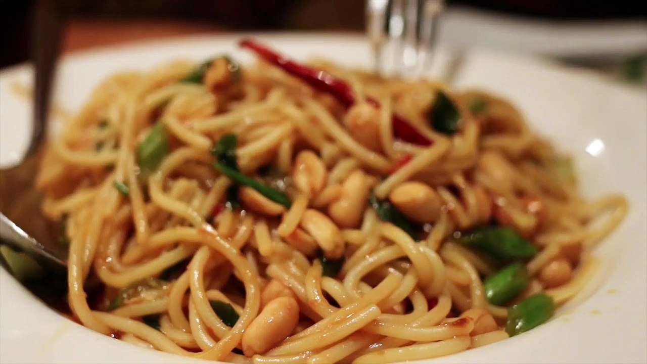 Woman Wins Right To Wear Colander In Driver's License Picture video