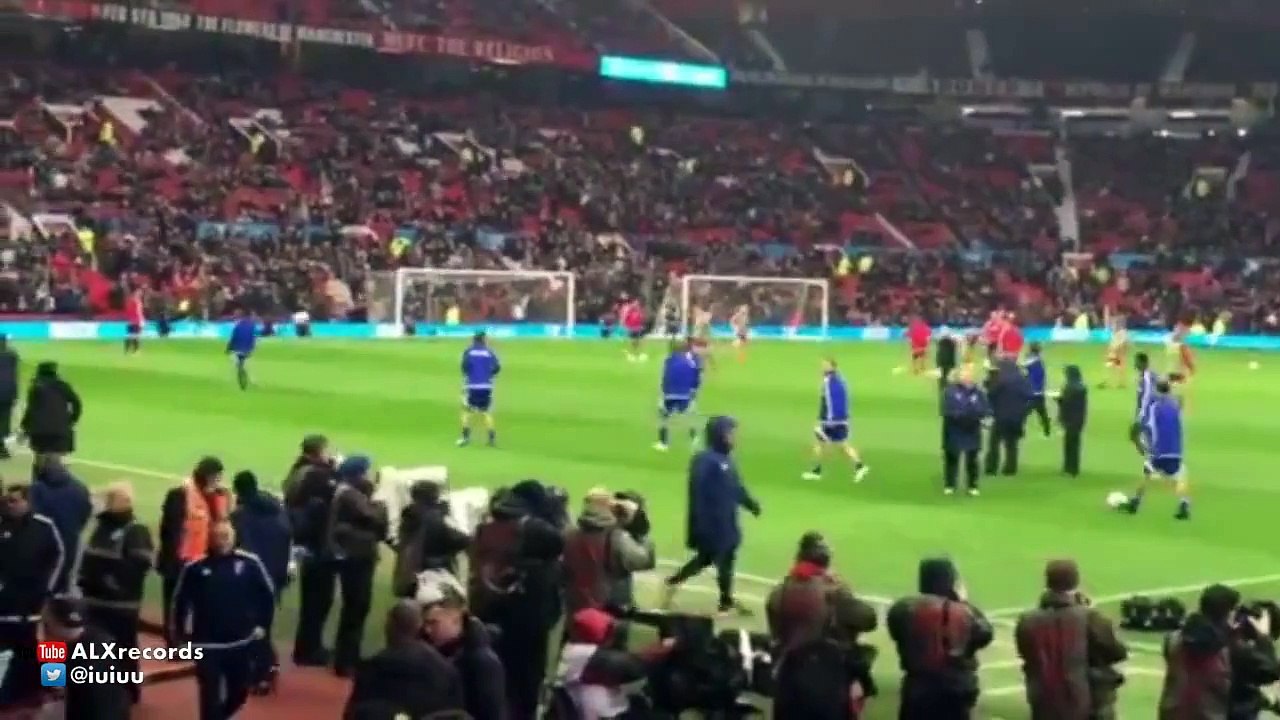 Ronaldinho , Robert Pires & Cafu Amazing keepy uppies before UNICEF charity game